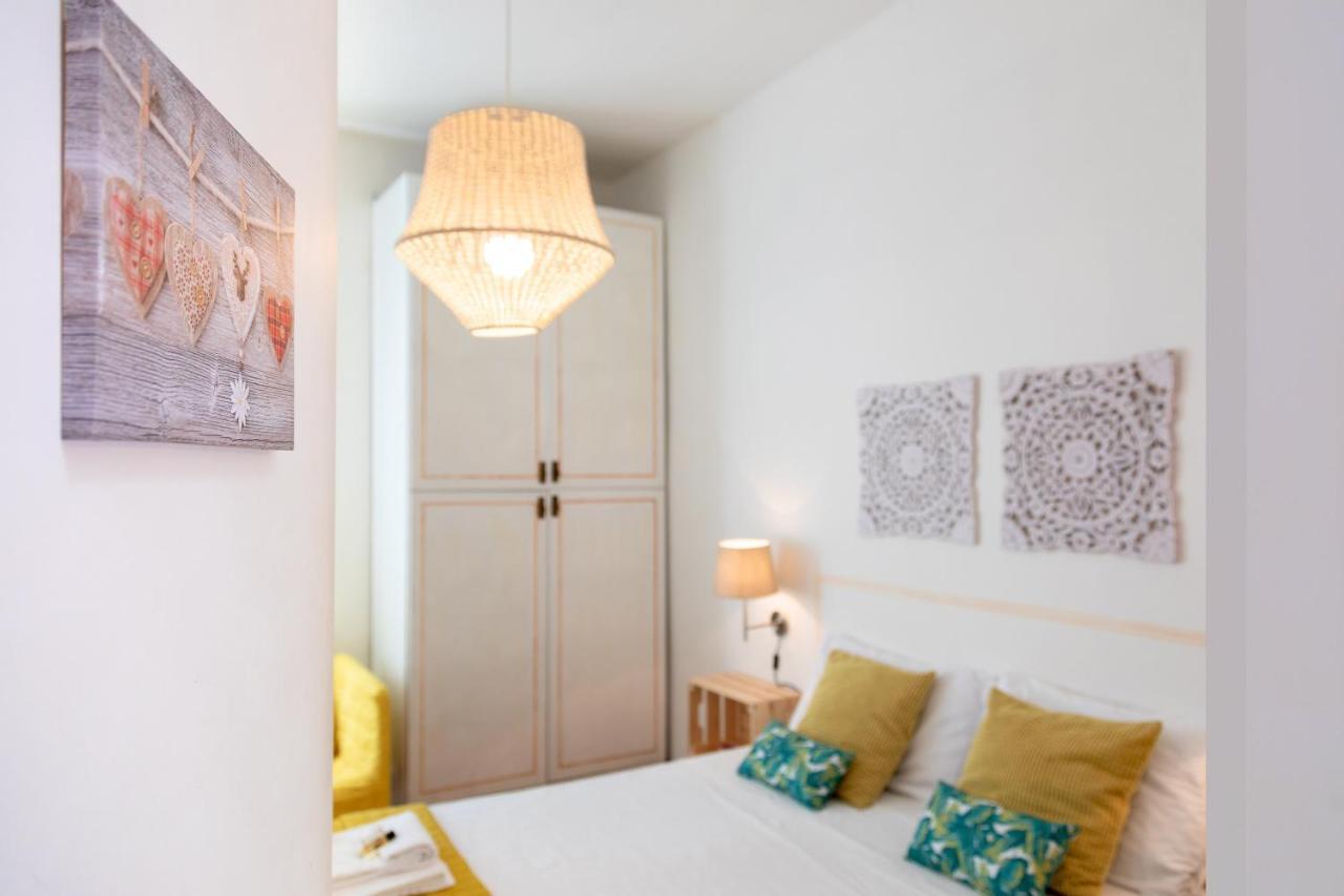 Rome As You Feel - Monti Apartment ภายนอก รูปภาพ